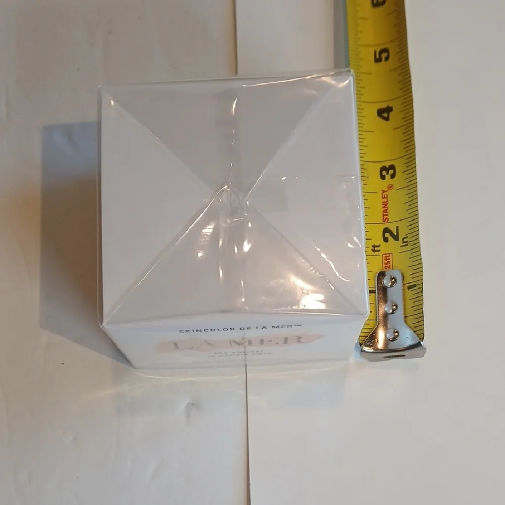 New La MerTranslucent Setting Powder Sealed NIB Original Packaging